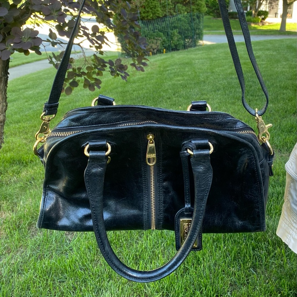 Badgley Mischka Leather Handbag